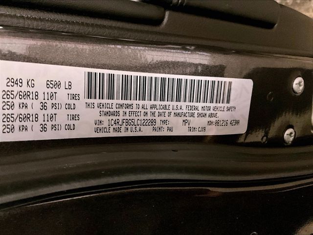 2020 Jeep Grand Cherokee Limited Gray at South Hills CDJR