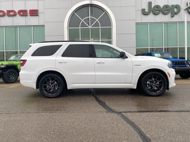 2026 Dodge Durango GT HEMI V8 - White Knuckle Clearcoat exterior view 4