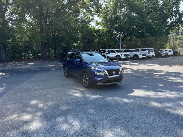 Used 2023 Blue Nissan SV image 3