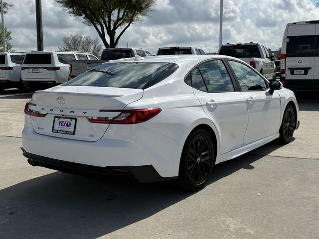 2025 Toyota Camry SE - 3