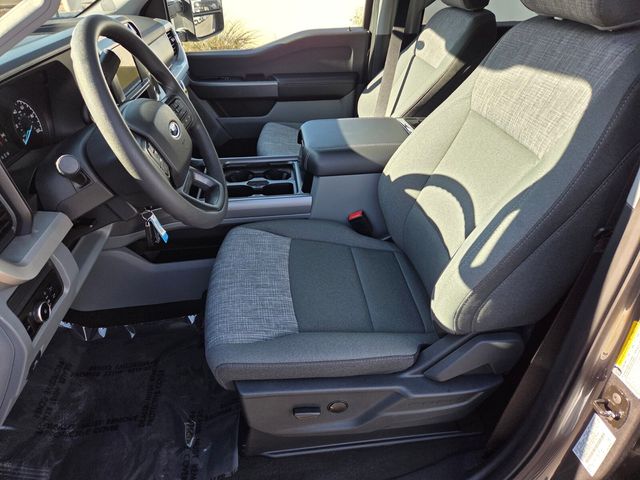 New 2026 Ford Super Duty F-350 Crew Cab 6.75' Box XLT