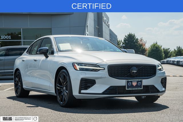 2023 Volvo S60 Recharge T8 Plus Black Edition eAWD