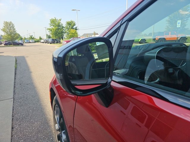 2026 Chrysler Pacifica Select - Pr6 exterior view 11