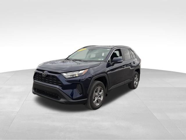 2025 Toyota RAV4 XLE AWD