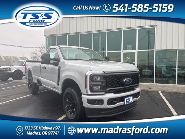 Avalanche 2026 Ford F-250 Super Duty Pickup Truck Four-Wheel Drive Automatic