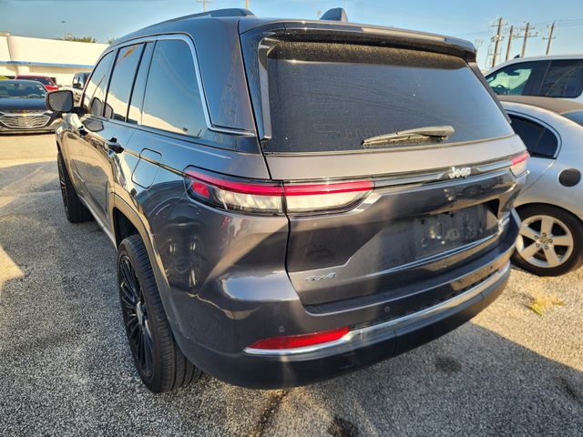 2022 Jeep Grand Cherokee Laredo Gray at River Oaks CDJR