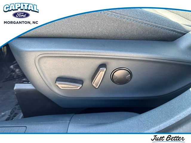 New 2026 Blue Ford XLT image 19