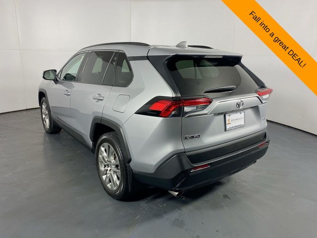 2021 Toyota RAV4 XLE Premium 29