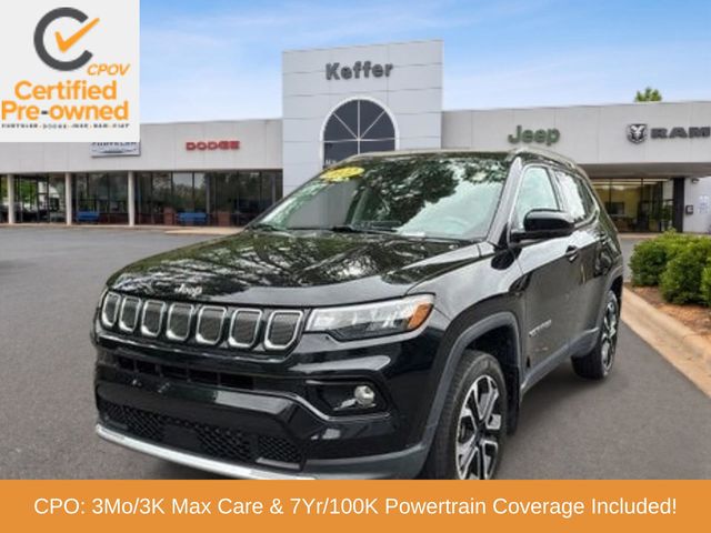 Diamond Black Crystal Pearlcoat 2022 Jeep Compass Limited 4WD SUV / Crossover Four-Wheel Drive 9-Speed Automatic