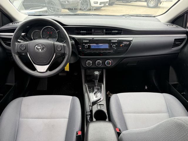 2015 Toyota Corolla L - 11
