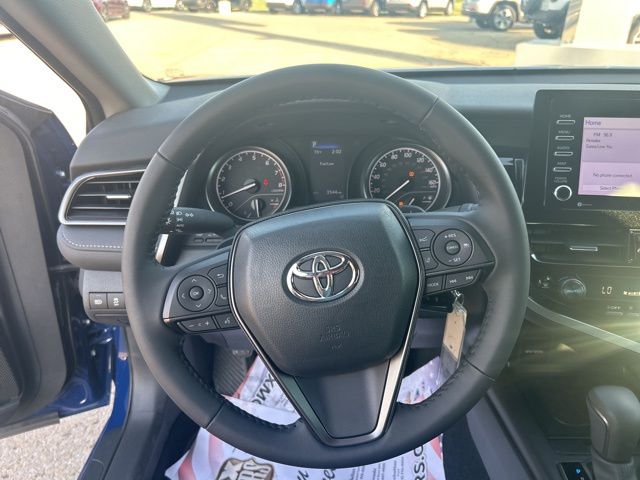 2024 Toyota Camry SE 22