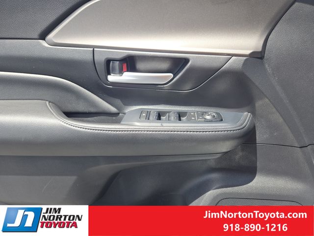 Used 2024 Toyota Grand Highlander SUV