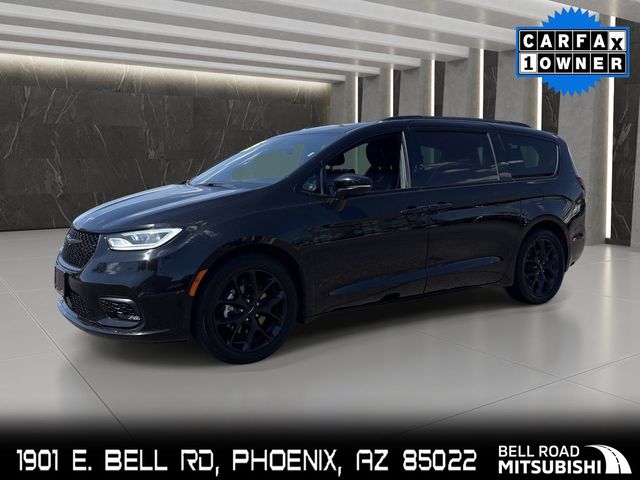 2025 Chrysler Pacifica Limited FWD