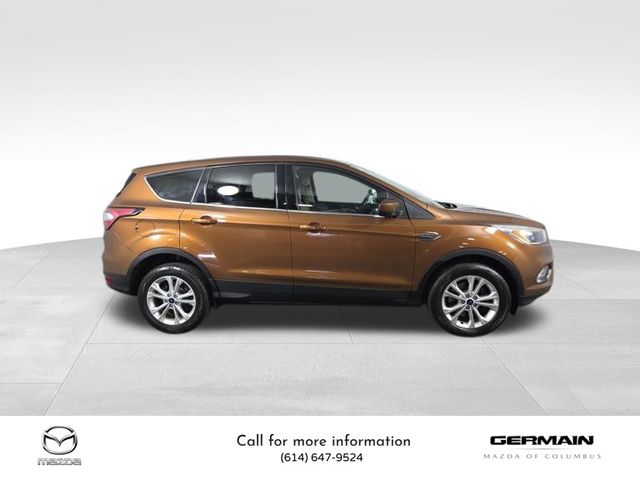 2017 Ford Escape SE photo 4