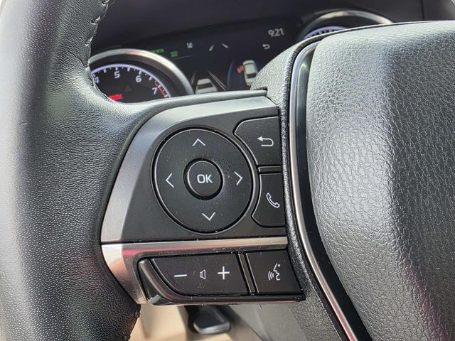 2020 Toyota Camry XLE photo
