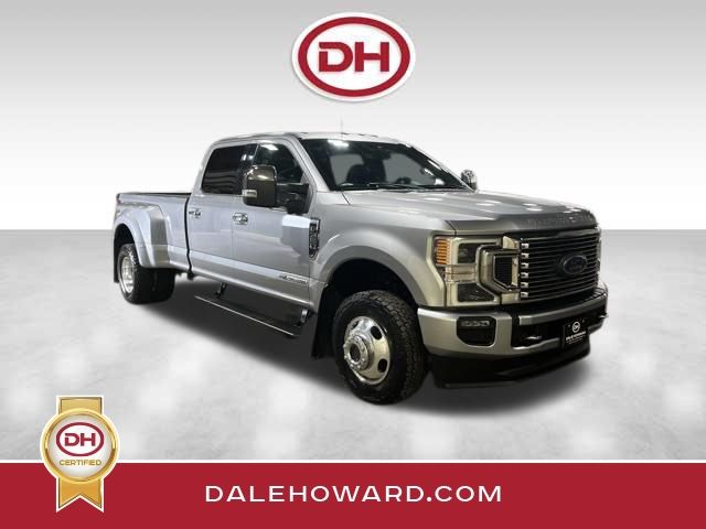 Silver Metallic 2020 Ford F-350 Super Duty Platinum Crew Cab LB DRW 4WD Pickup Truck Four-Wheel Drive Automatic