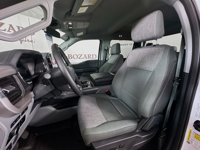 2023 Oxford White Ford F-150 Lightning XLT AWD Truck
