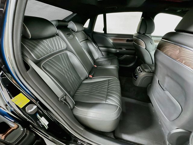 Thumbnail: 2023 Genesis G90 - 28