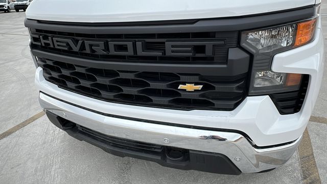 2024 Chevrolet Silverado 1500 WT 9