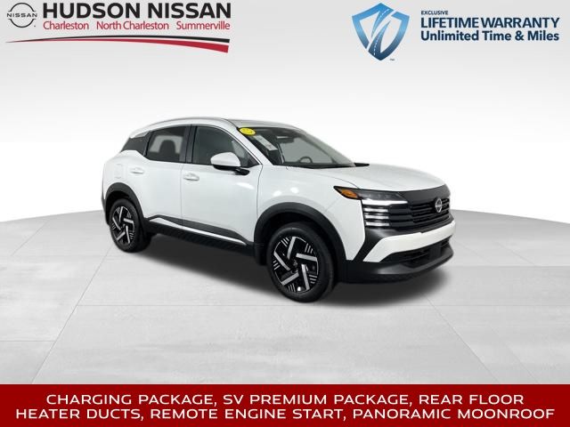 2025 Aspen White Tricoat Nissan Kicks SV FWD SUV