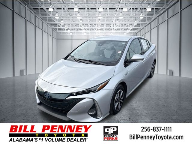 Classic Silver Metallic 2018 Toyota Prius Prime Hatchback Front-Wheel Drive Continuously Variable Transmission