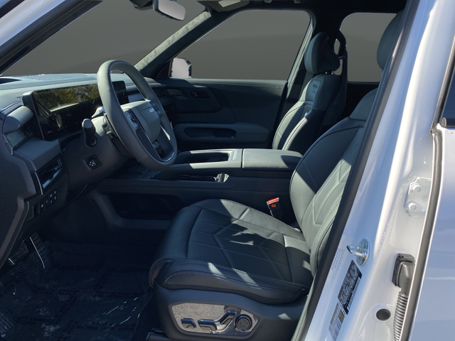 New 2027 White Kia X-Pro SX-Prestige image 27