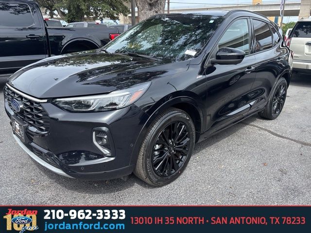 Used Car 2023 Ford Escape  St-line Elite For Sale Under $30,000 In San Antonio, Texas
