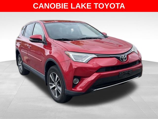 2016 Toyota RAV4 XLE AWD's photo