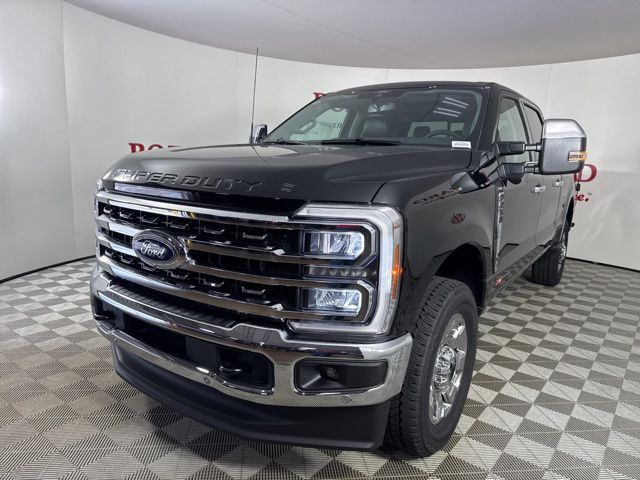 2025 Agate Black Metallic Ford Super Duty F-250 SRW Lariat 4X4 Truck