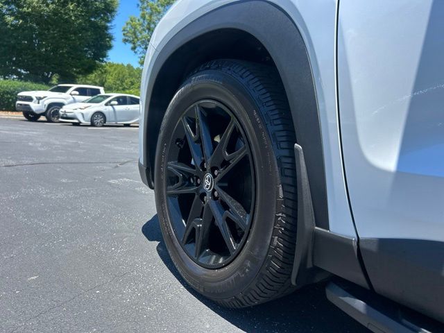 2026 Toyota Grand Highlander XLE - Photo 13