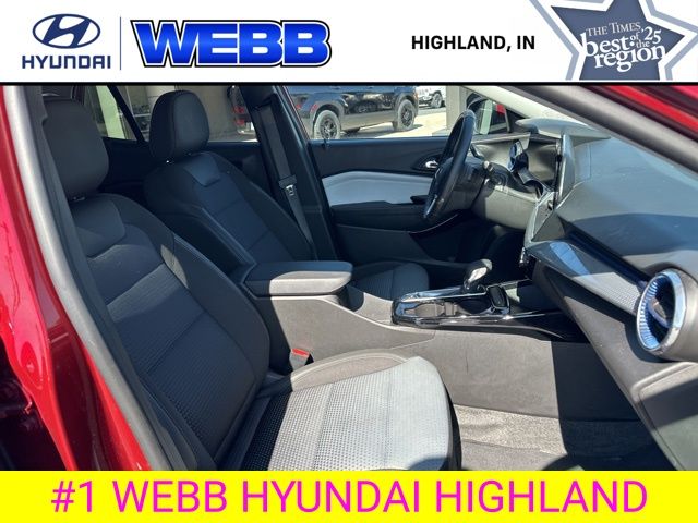 Used 2025 Red Chevrolet LT image 25