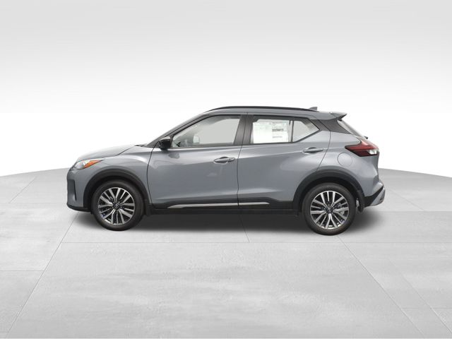 2024 Nissan Kicks SR 6