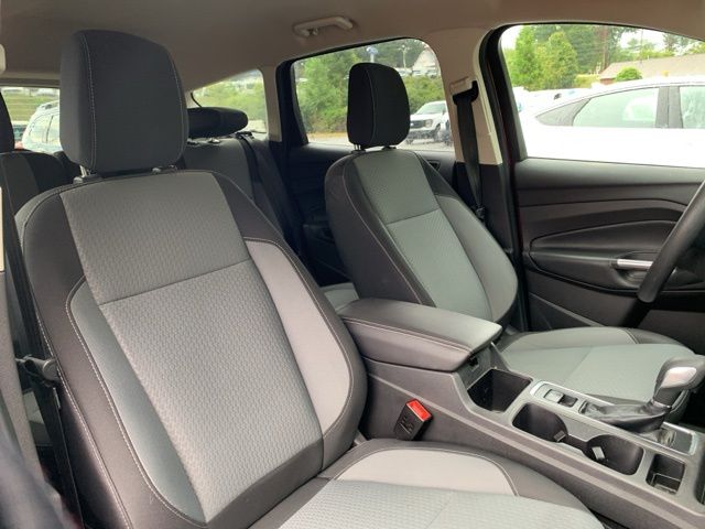 2018 Ford Escape SE 11