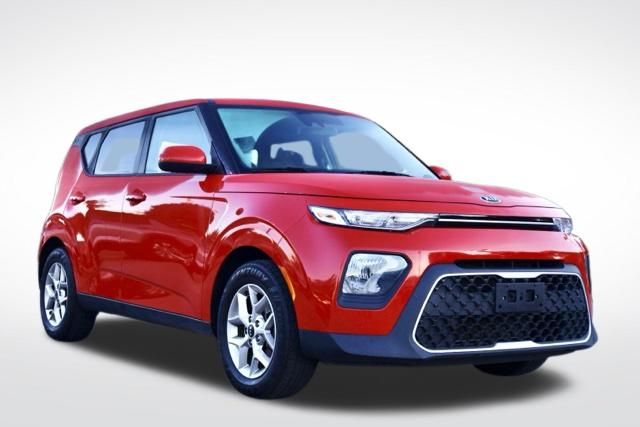 Inferno Red 2021 Kia Soul SUV / Crossover Front-Wheel Drive Continuously Variable Transmission