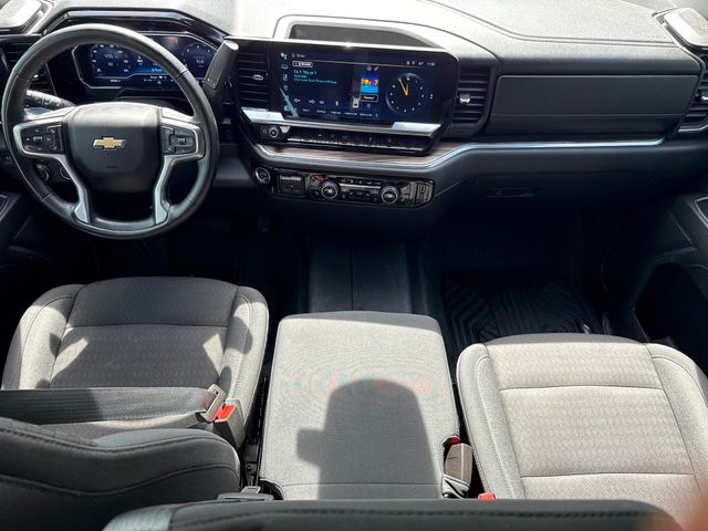 Used 2024 White Chevrolet LT image 11