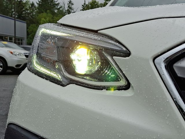 2022 Subaru Outback Touring XT White at Subaru and VW of Moon Township