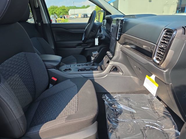 New 2026 Carbonized Gray Metallic Ford XLT image 11