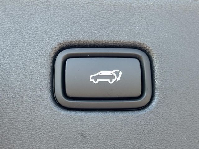 new 2026 Hyundai Tucson Hybrid car, priced at $42,660