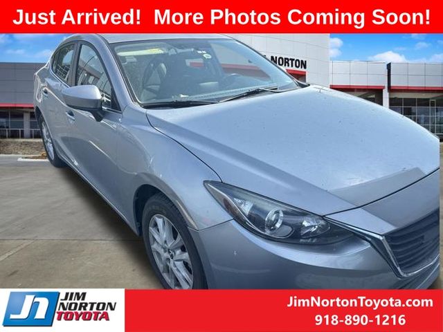 Liquid Silver Metallic 2016 Mazda MAZDA3 Sedan Front-Wheel Drive 6-Speed Automatic