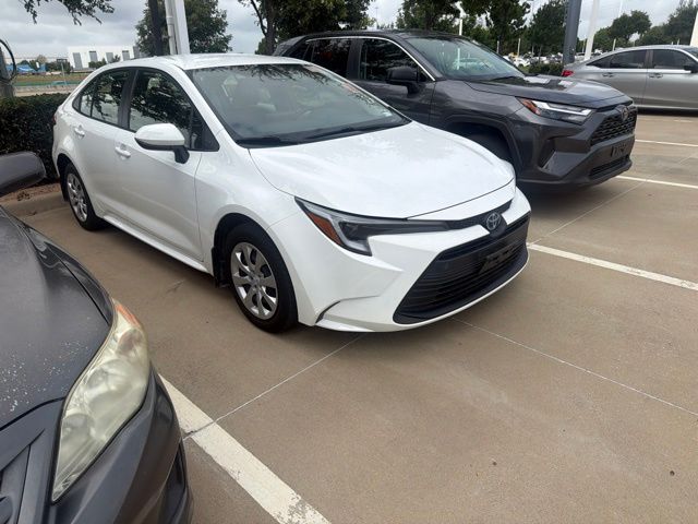 Certified Used 2025 White Toyota LE image 4