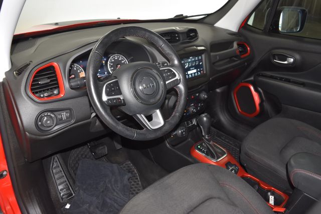 2019 Jeep Renegade Trailhawk 15