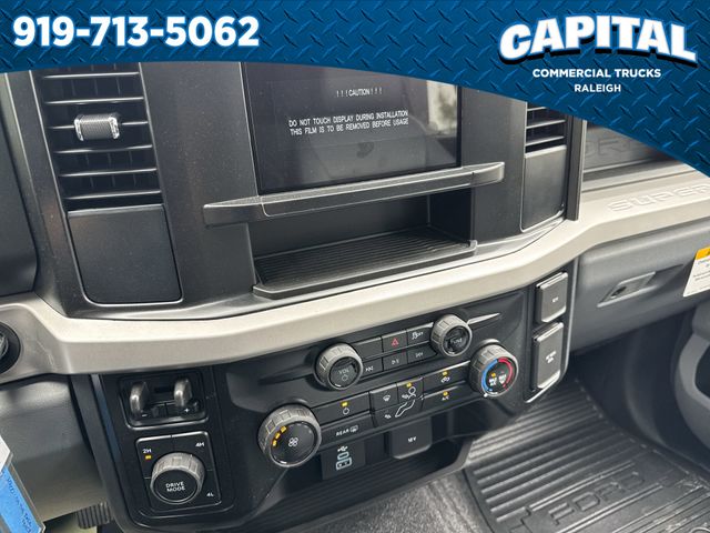 New 2026 White Ford 10FT DUMP/NO SIDES image 28