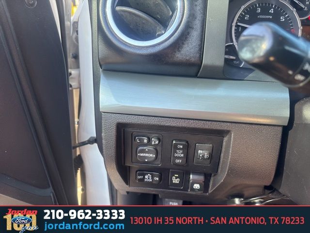 Used Car 2016 Toyota Tundra  Platinum For Sale Under $25,000 In San Antonio, Texas