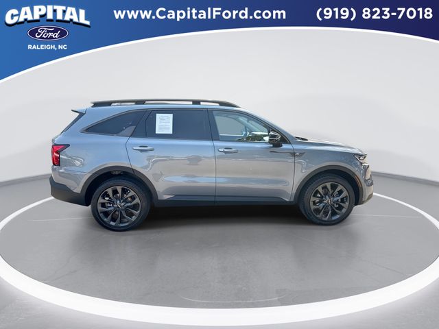 Used 2023 Silver Kia X-Line SX Prestige image 9