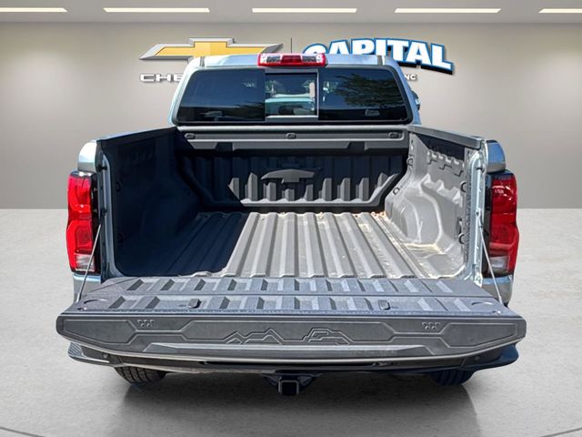Used 2024 Gray Chevrolet Z71 image 30