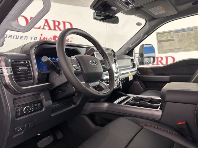 2025 Carbonized Gray Metallic Ford Super Duty F-250 SRW Lariat 4X4 Truck