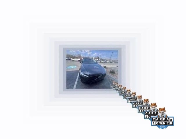 2023 Volvo XC60 B5 Plus Dark Theme AWD