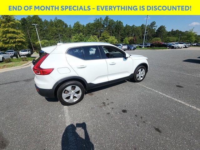 Used 2019 Volvo XC40 SUV