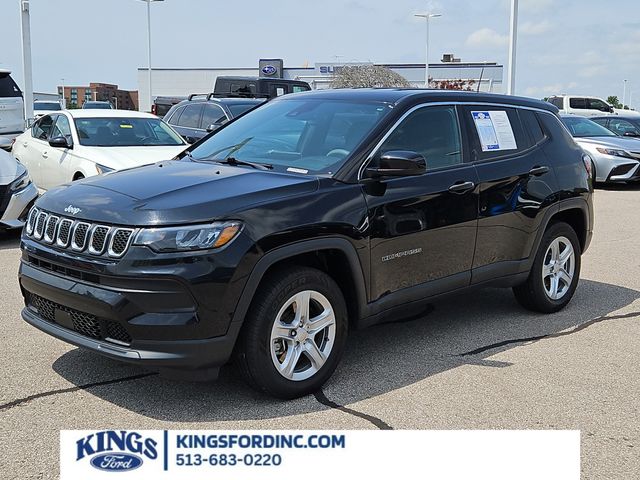 Diamond Black Crystal Pearlcoat 2024 Jeep Compass SUV / Crossover Four-Wheel Drive 8-Speed Automatic