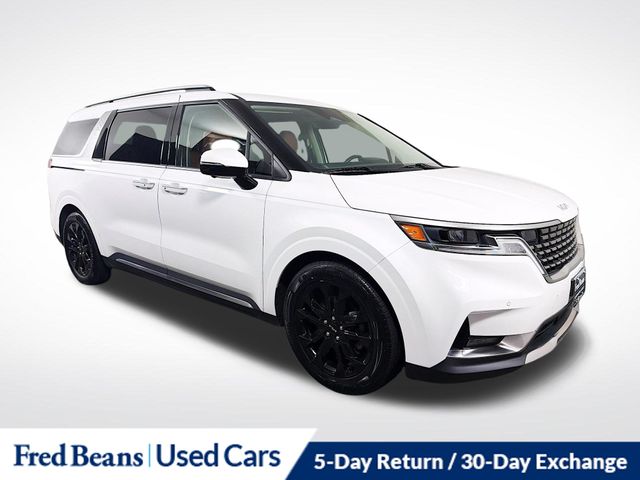 Snow White Pearl 2024 Kia Carnival Minivan Front-Wheel Drive 8-Speed Automatic